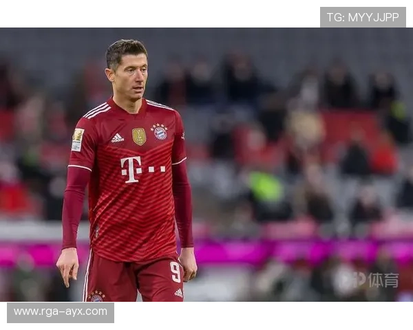 莱万续约谈判现转机 双方分歧仍待解